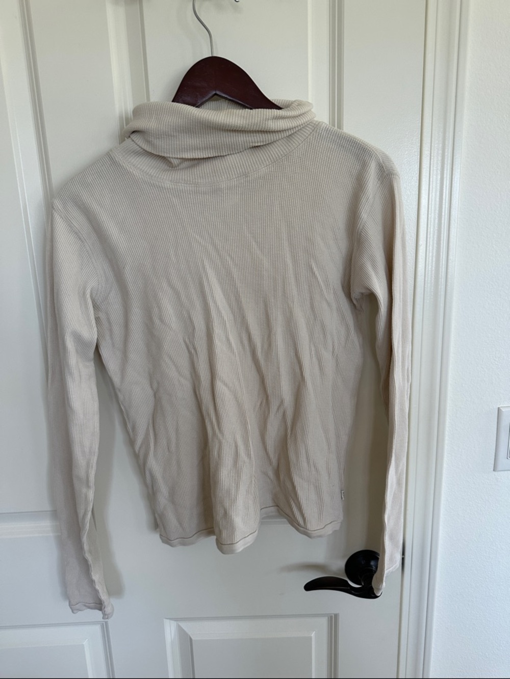 Nui organic cotton waffle turtleneck